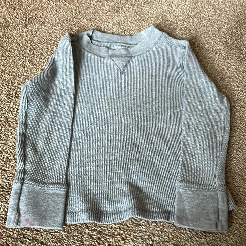 Old Navy grey long sleeve thermal shirt 4T